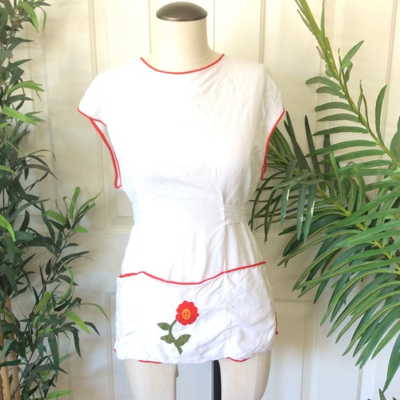 Vintage 70s 80s White Floral Apron Smock